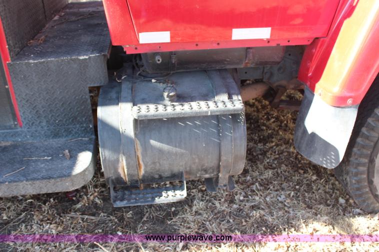 image for item H1430 1977 Ford F700 fire truck