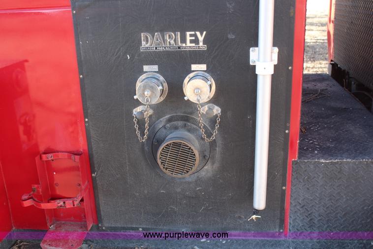 image for item H1430 1977 Ford F700 fire truck