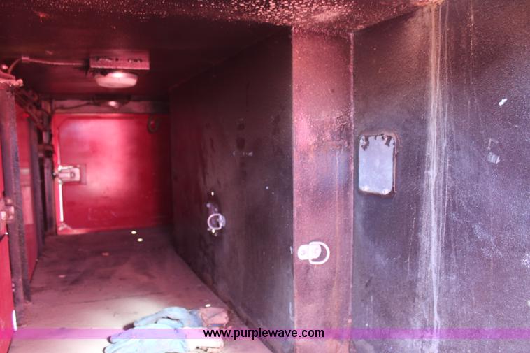 image for item H1430 1977 Ford F700 fire truck