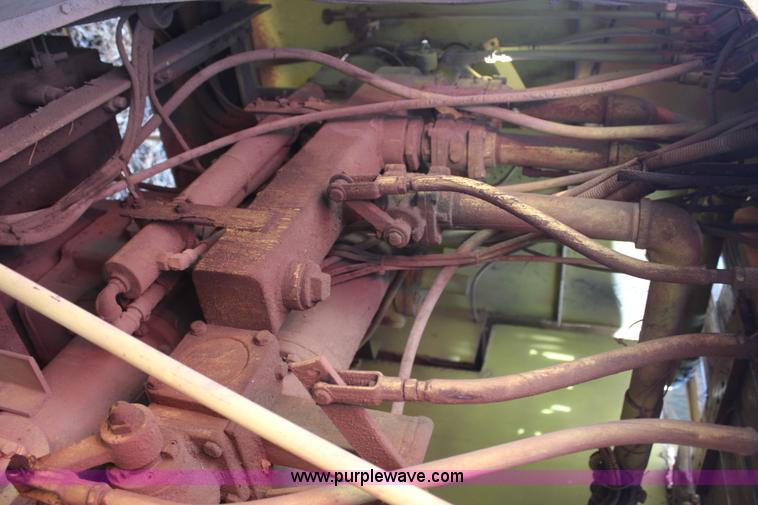 image for item H1430 1977 Ford F700 fire truck