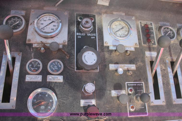 image for item H1430 1977 Ford F700 fire truck