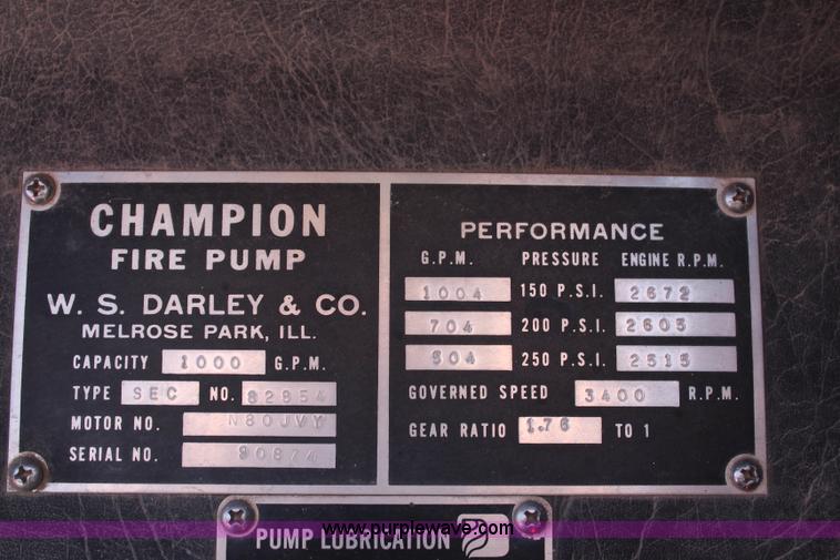 image for item H1430 1977 Ford F700 fire truck