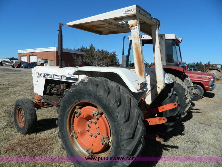 image for item H2269 David Brown 995 tractor
