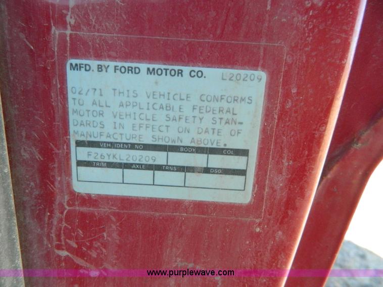 image for item H2270 1971 Ford F250 pickup truck cab and chassis