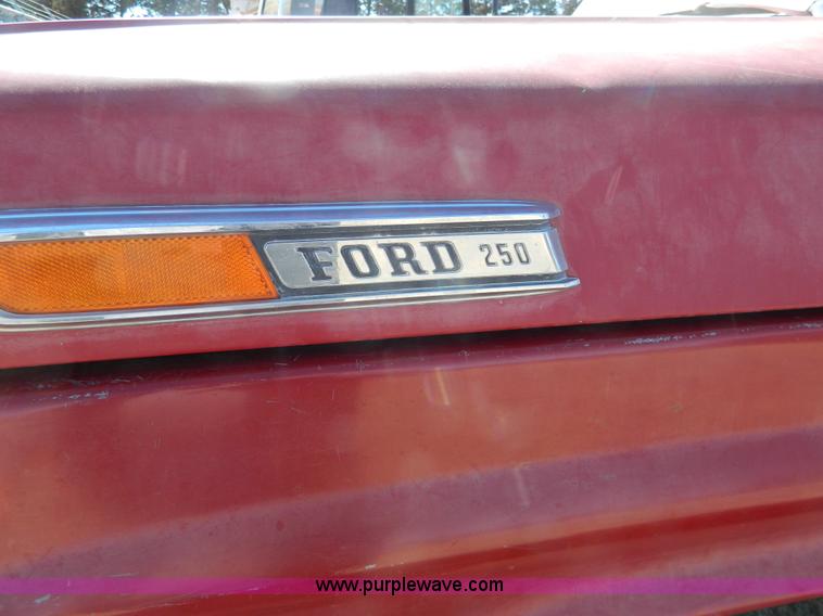 image for item H2270 1971 Ford F250 pickup truck cab and chassis