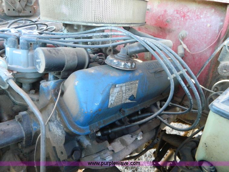 image for item H2270 1971 Ford F250 pickup truck cab and chassis