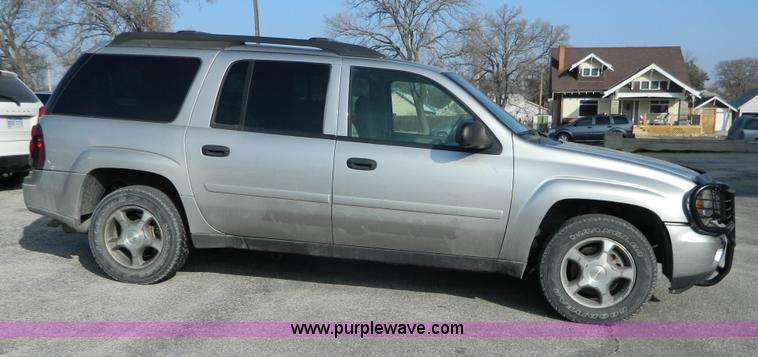 image for item H2271 2006 Chevrolet TrailBlazer EXT SUV