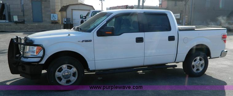 image for item H2272 2009 Ford F150 XLT SuperCrew pickup truck