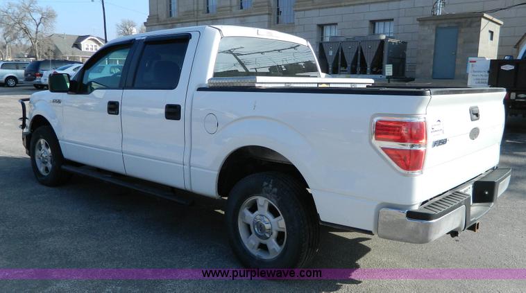 image for item H2272 2009 Ford F150 XLT SuperCrew pickup truck