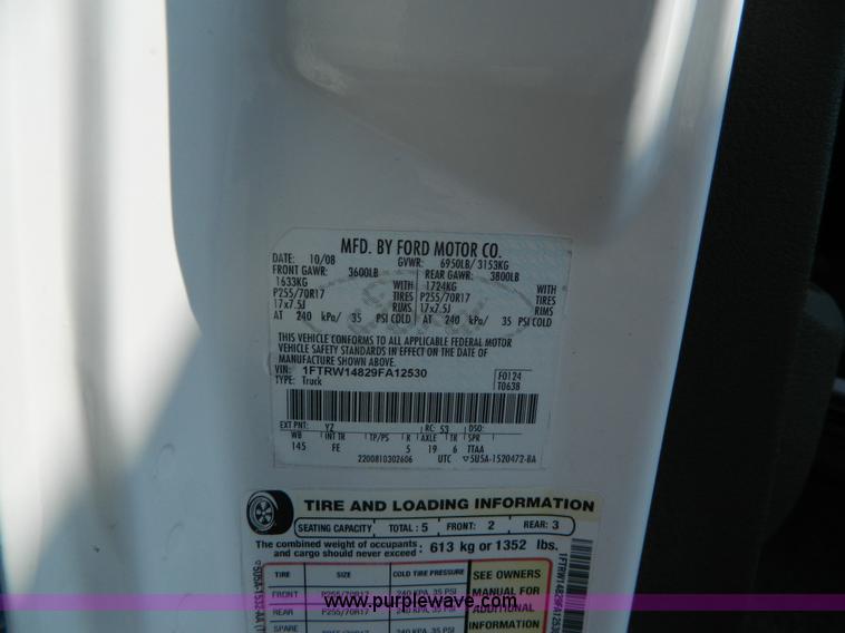 image for item H2272 2009 Ford F150 XLT SuperCrew pickup truck