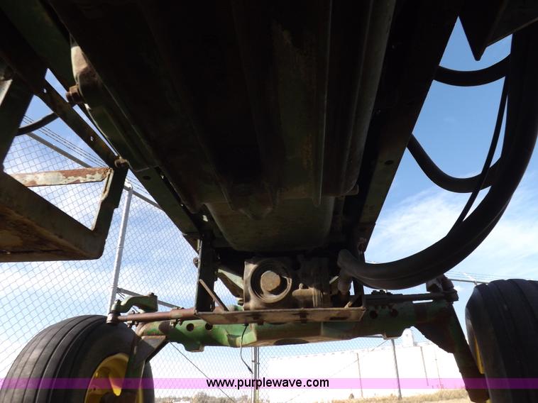 image for item H9006 1967 John Deere 4020 tractor