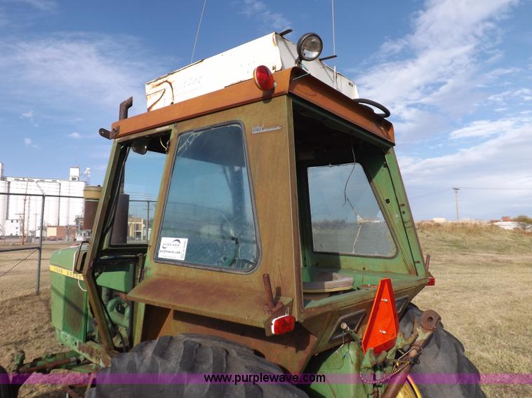 image for item H9006 1967 John Deere 4020 tractor