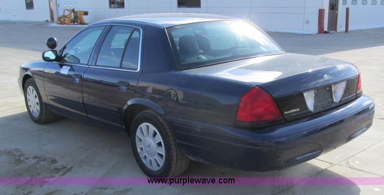 image for item I4061 2008 Ford Crown Victoria Police Interceptor
