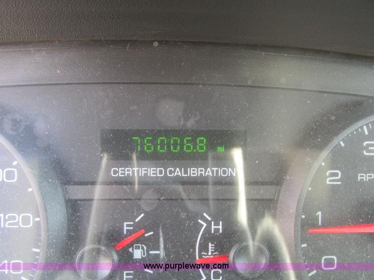 image for item I4061 2008 Ford Crown Victoria Police Interceptor