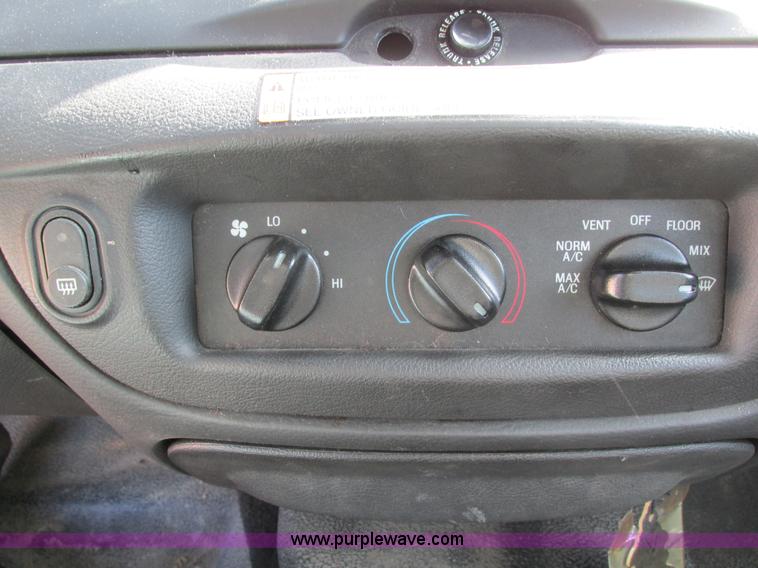 image for item I4061 2008 Ford Crown Victoria Police Interceptor