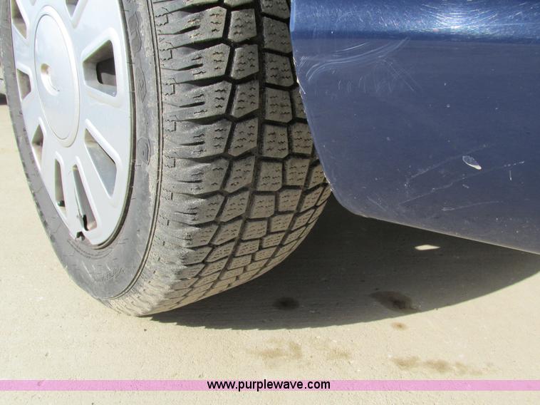 image for item I4064 2010 Ford Crown Victoria Police Interceptor