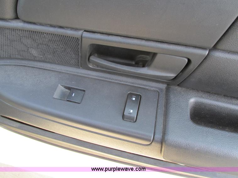 image for item I4064 2010 Ford Crown Victoria Police Interceptor