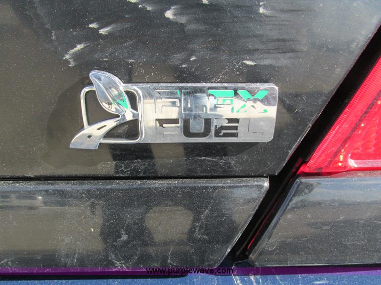 image for item I4064 2010 Ford Crown Victoria Police Interceptor