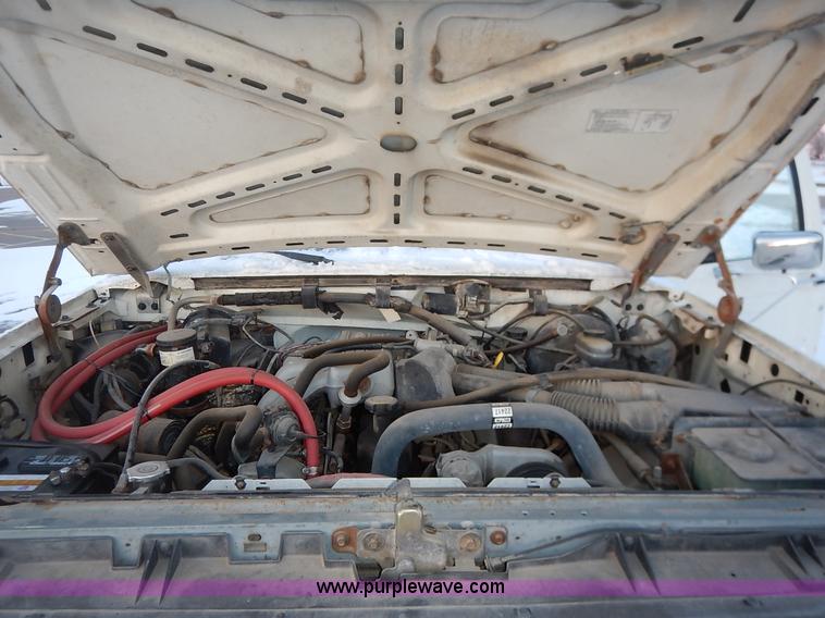 image for item I5080 1990 Ford F150 XLT Lariat pickup truck