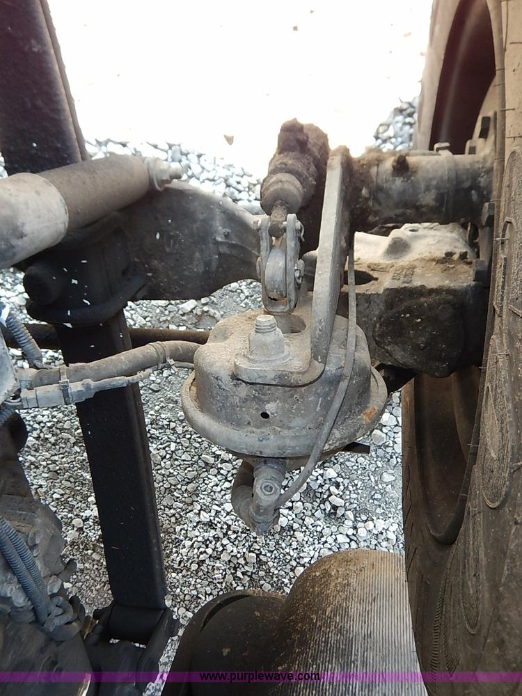 image for item I5088 2007 International 7400 refuse truck