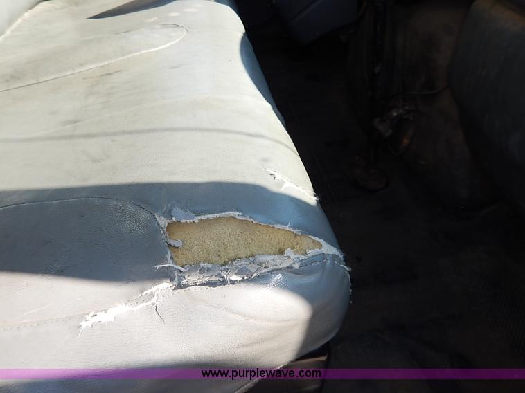 image for item I5088 2007 International 7400 refuse truck