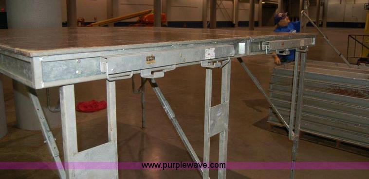 image for item I5094 Wenger stage