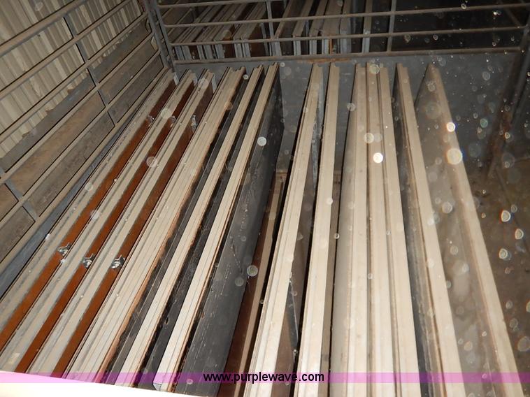 image for item I5094 Wenger stage