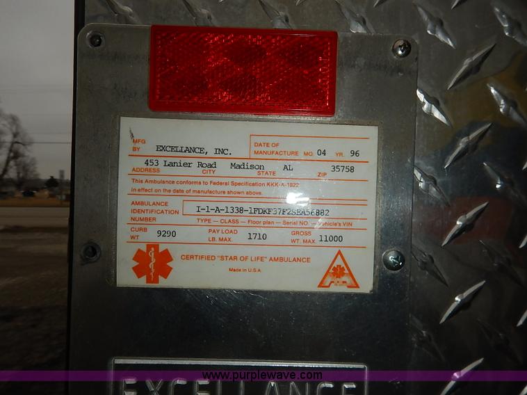 image for item I5121 1995 Ford F350 XLT ambulance