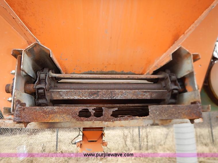 image for item I5124 Monroe 15' spreader