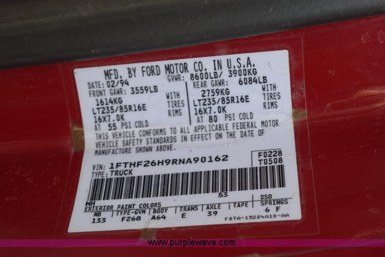 image for item K2302 1994 Ford F250 XL HD flatbed pickup truck