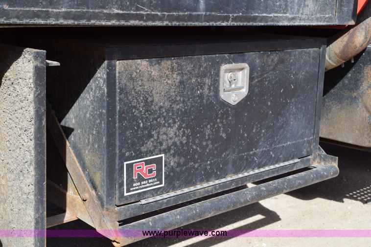 image for item K2303 1993 International 4900 dump truck