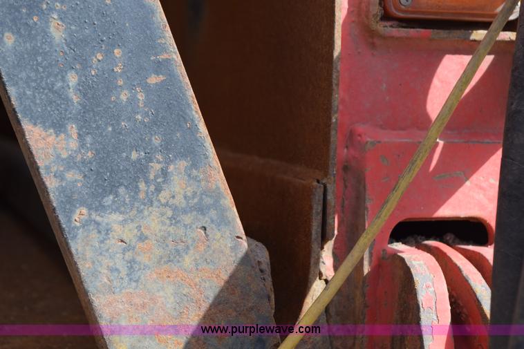 image for item K2303 1993 International 4900 dump truck