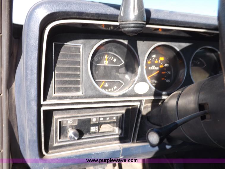 image for item K3059 1985 Dodge W350 Custom fire truck