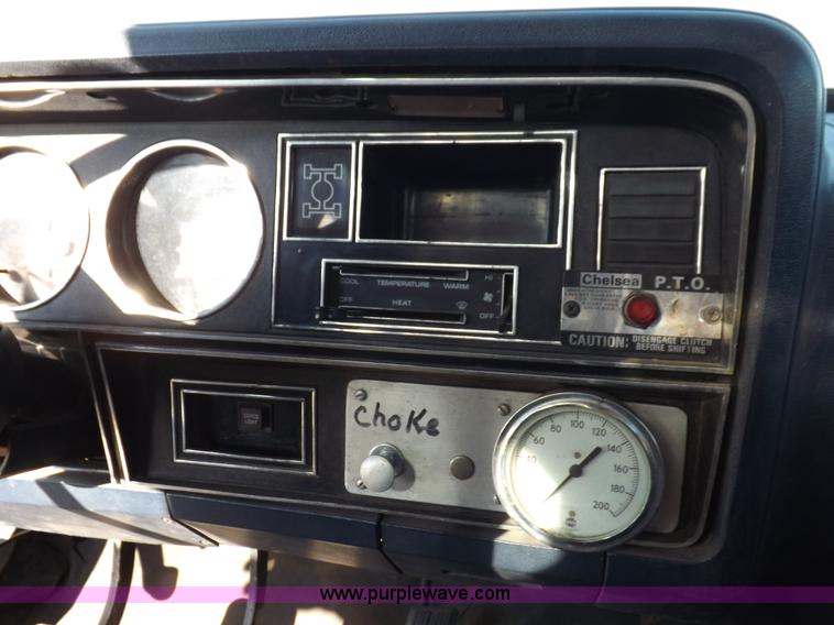 image for item K3059 1985 Dodge W350 Custom fire truck