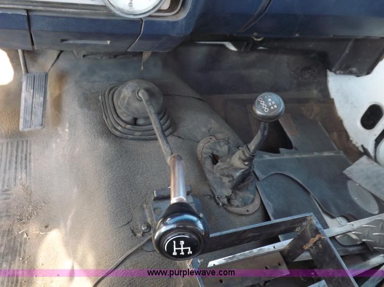 image for item K3059 1985 Dodge W350 Custom fire truck