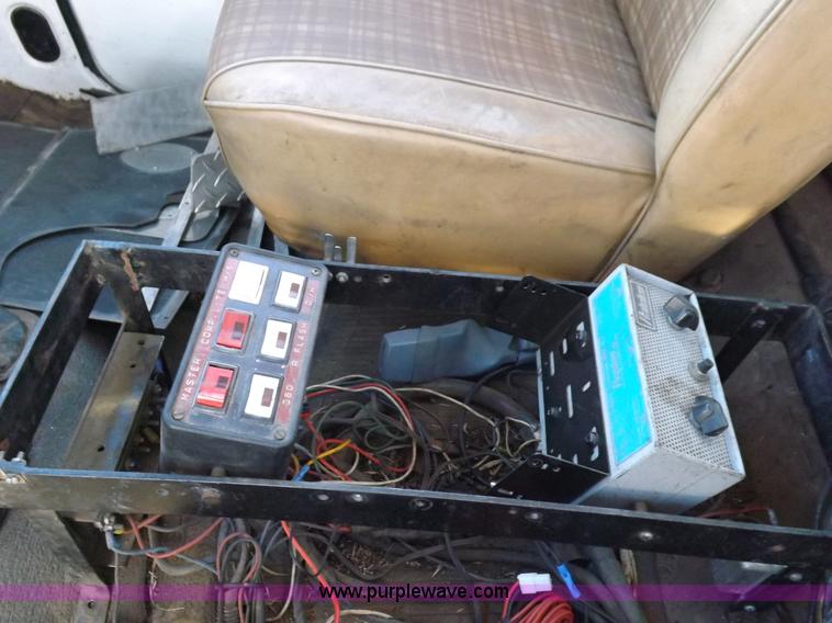 image for item K3059 1985 Dodge W350 Custom fire truck