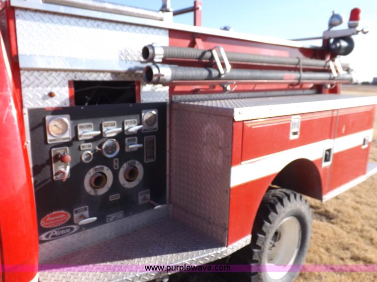 image for item K3059 1985 Dodge W350 Custom fire truck
