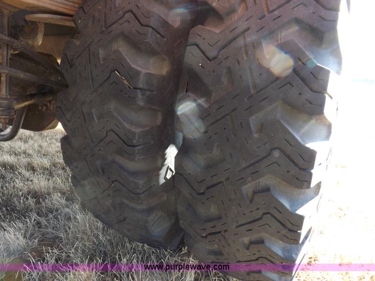 image for item K3059 1985 Dodge W350 Custom fire truck