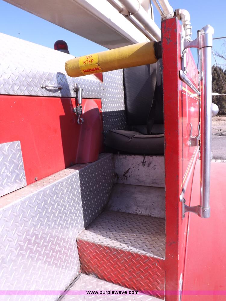 image for item K3066 1968 International CO-819D fire truck