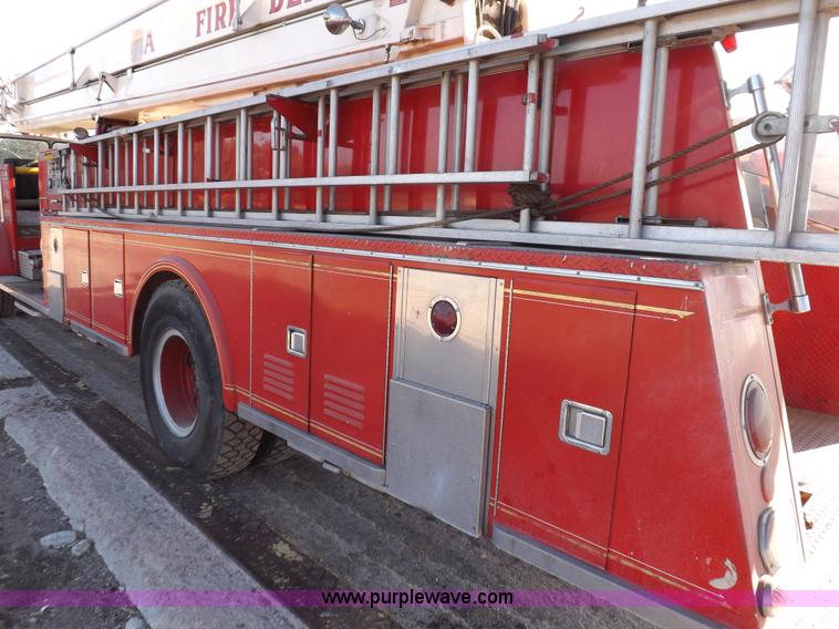 image for item K3066 1968 International CO-819D fire truck