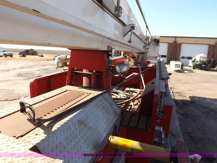 image for item K3066 1968 International CO-819D fire truck