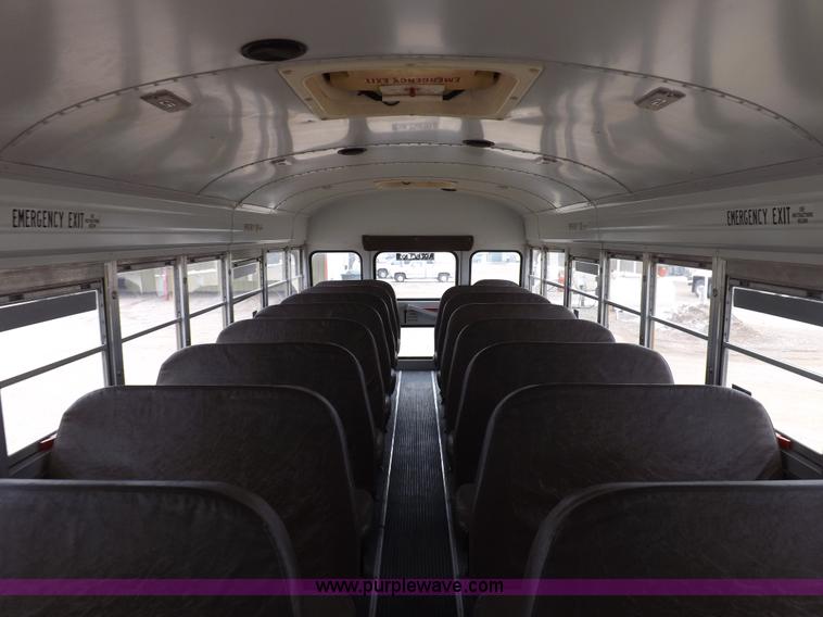 image for item K3116 2001 Chevrolet B7 Blue Bird bus