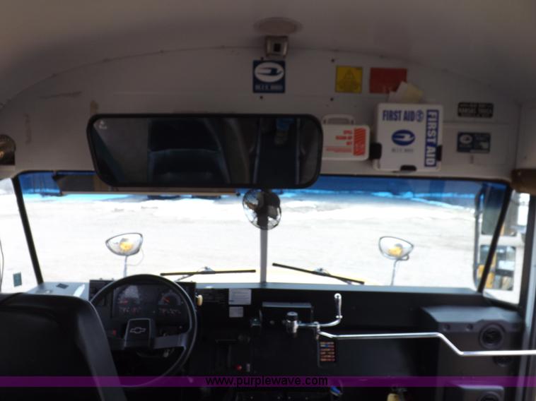 image for item K3116 2001 Chevrolet B7 Blue Bird bus