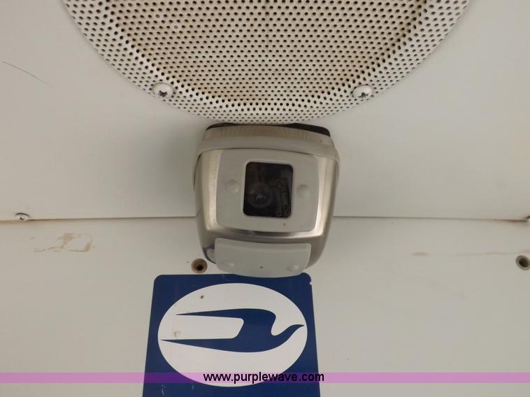 image for item K3116 2001 Chevrolet B7 Blue Bird bus