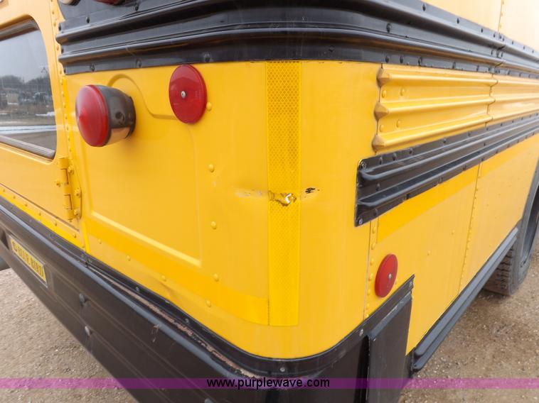 image for item K3116 2001 Chevrolet B7 Blue Bird bus