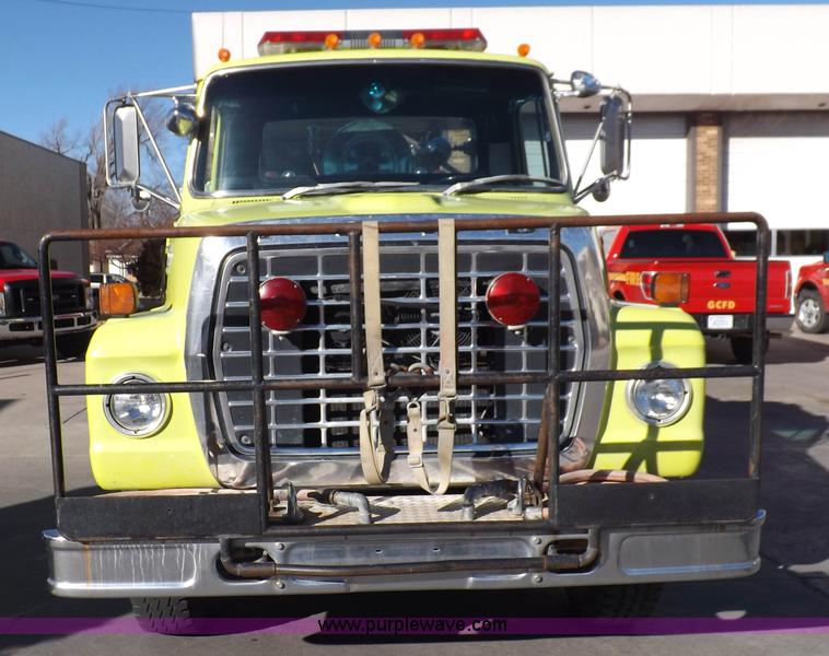 image for item K3133 1980 Ford 700 fire truck