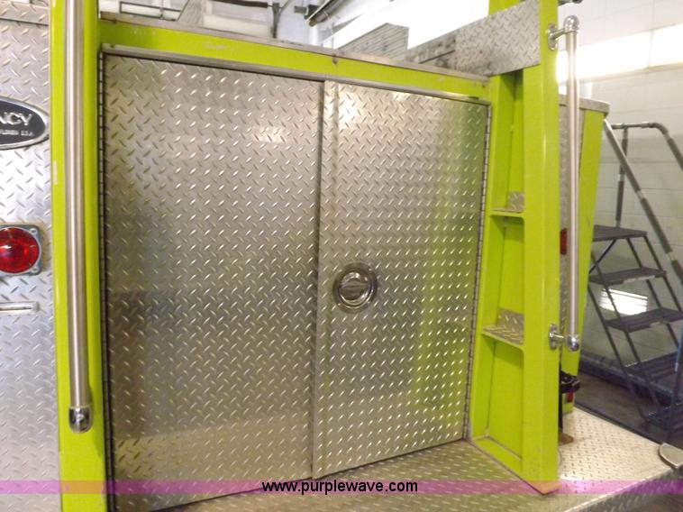 image for item K3133 1980 Ford 700 fire truck