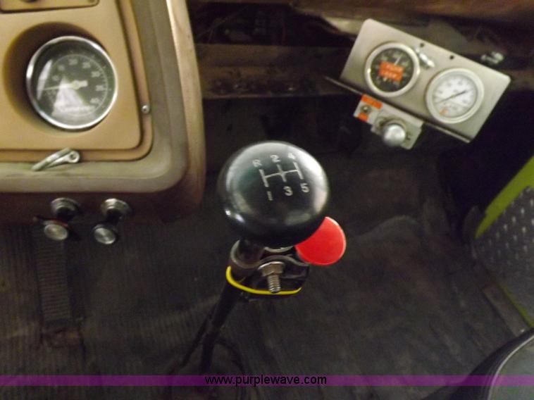 image for item K3133 1980 Ford 700 fire truck