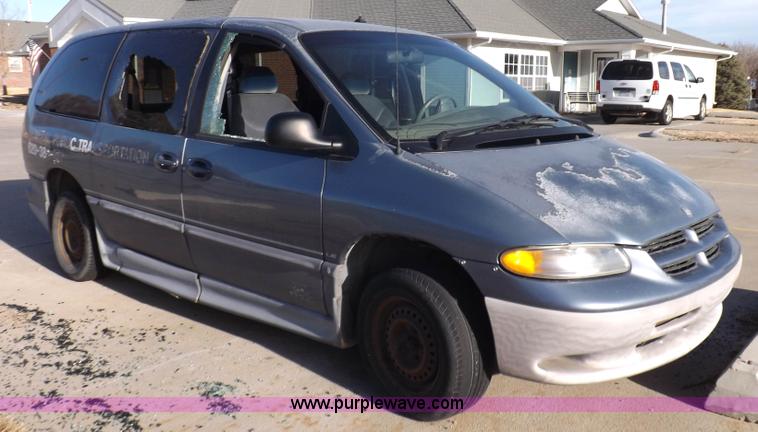 image for item K3150 1996 Dodge Grand Caravan LE