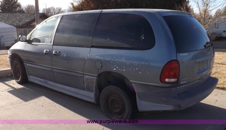 image for item K3150 1996 Dodge Grand Caravan LE